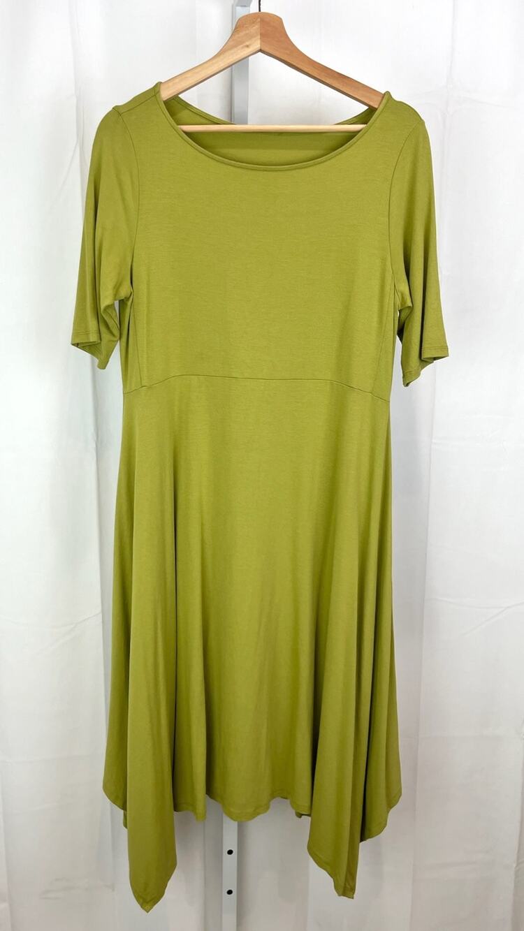 EILEEN FISHER Estimated Size S Lantern Hem Dress in Viscose Jersey Stretch Green